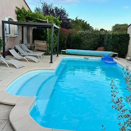 Villa Luberon 4 Etoiles Climatisee, Piscine Privee Au Calme